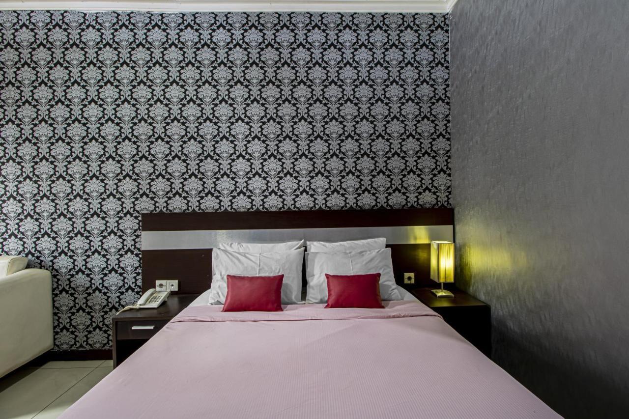 The Feli Hotel