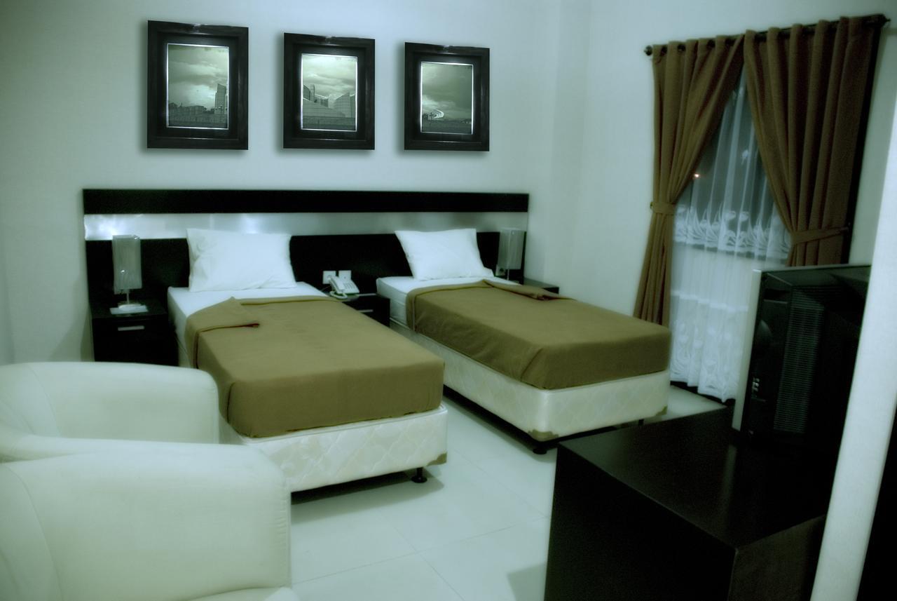 The Feli Hotel 2*